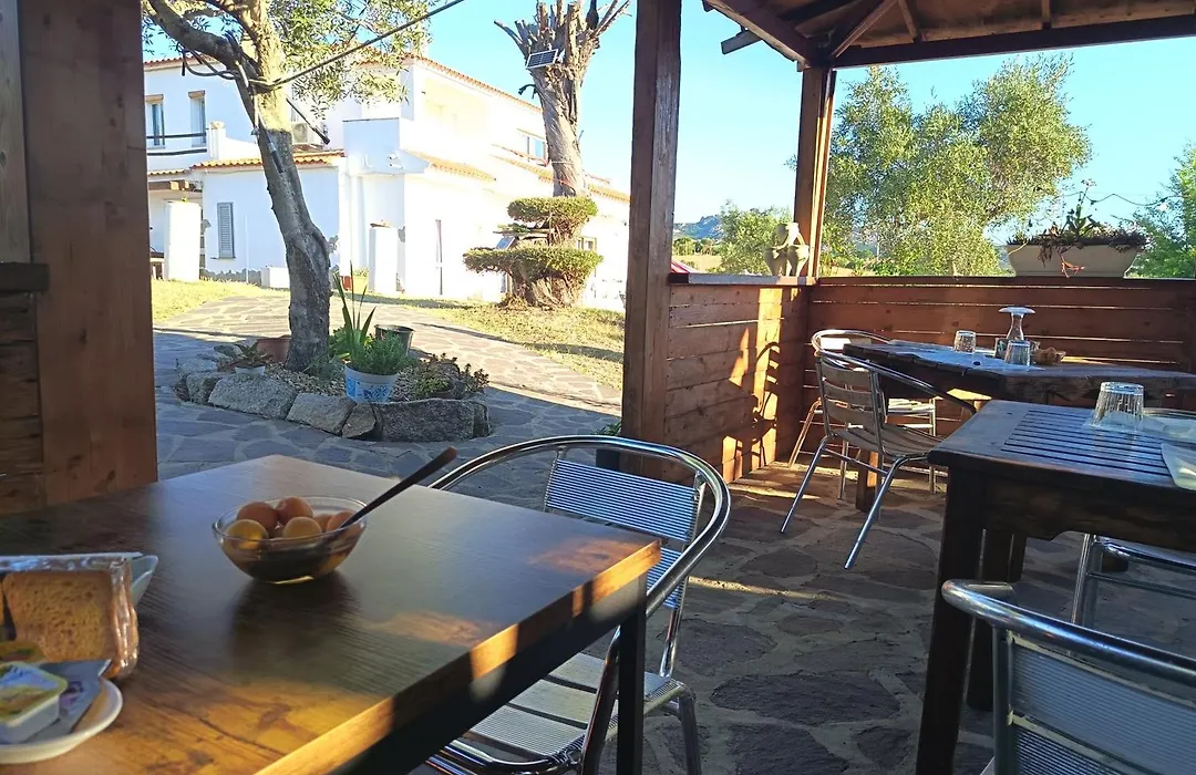 Villa Rosa in Surrau-1